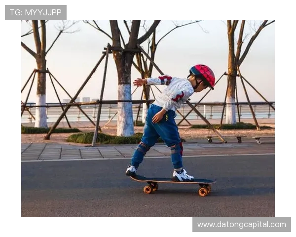 武汉滑板队的盯防策略分析与战术得失探讨 武汉滑板队的盯防策略分析与战术得失探讨