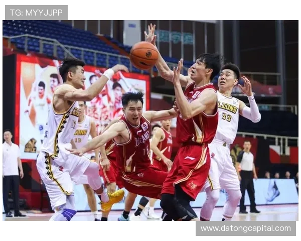 武汉篮球队盯防策略分析及其对比赛结果的影响探讨