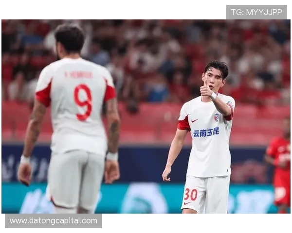 深入分析深圳乒乓球队包夹打法的战术特点与应用效果