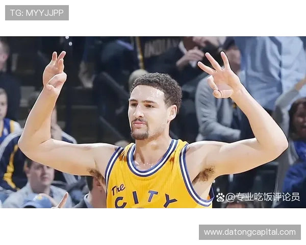 克莱汤普森：勇士队的三分神射手与不屈精神的象征