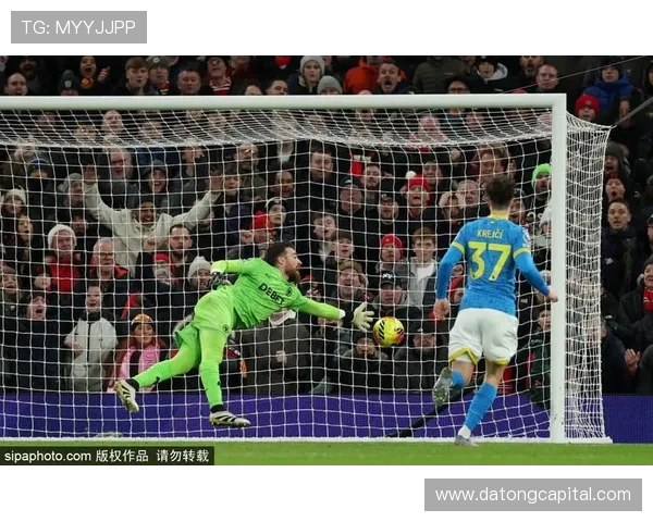 曼联与曼城在美国的全场精彩对决回顾与分析