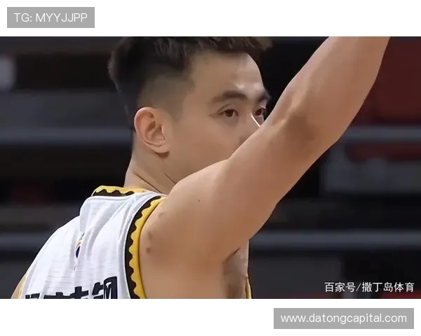 朱俊龙:从青涩少年到篮球场上的璀璨明星之路探索与成长的故事 朱俊龙:从青涩少年到篮球场上的璀璨明星之路探索与成长的故事