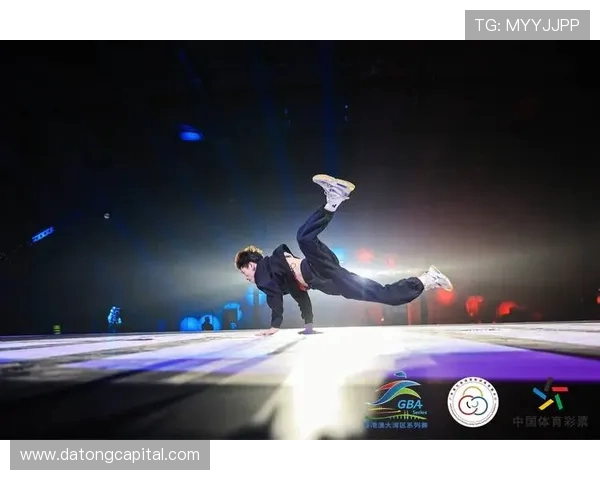 重庆街舞队与深圳街舞队赛后状态分析与表现评估