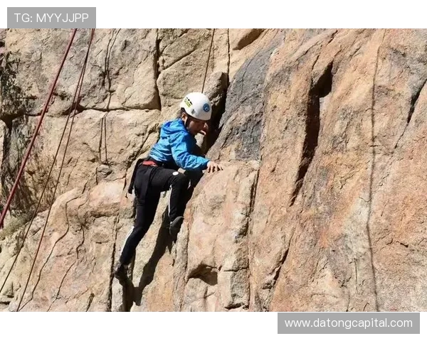 上海攀岩队比赛经验分享与技术提升探讨活动专题 上海攀岩队比赛经验分享与技术提升探讨活动专题